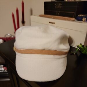 Anthropologie Cream Baker Boy Hat Newsboy Cap Faux Leather Band Classic Style